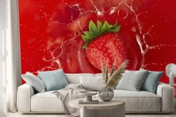 Naklejka: Truskawki powitalny w czerwonej cieczy soku