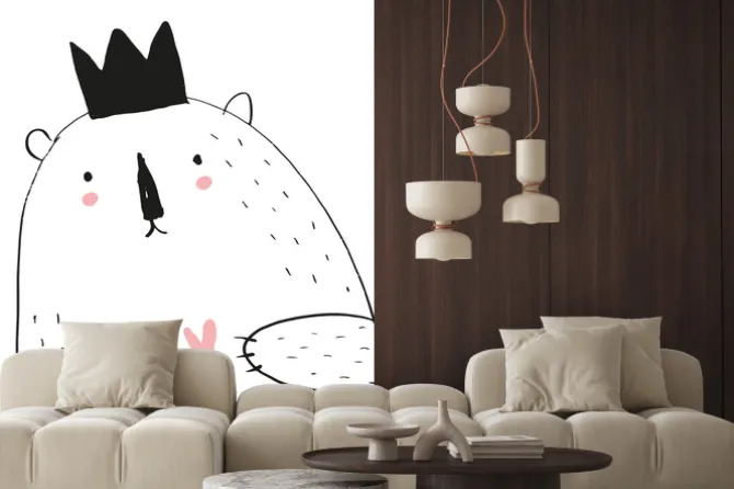 Naklejka: Uroczy miś z czarną koroną