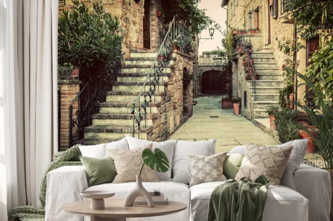 Naklejka: Uroczy stary średniowiecznej architektury w mieście w toskanii