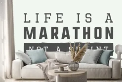 Naklejka: Vintage maraton, sport lub styl życia slogan z motywacją.
