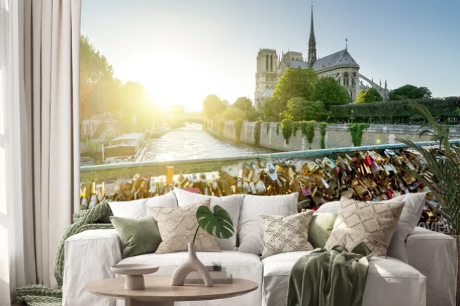 Naklejka: Widok z katedry notre dame w paryżu z słynnych zamków miłości