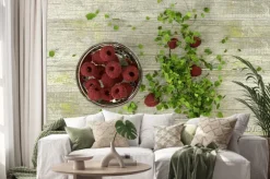 Naklejka: Świeże maliny w ozdobnym szklanym jelita