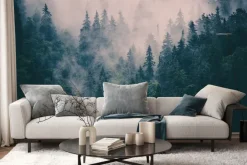 Naklejka: Wierzchołki drzew tonące we mgle