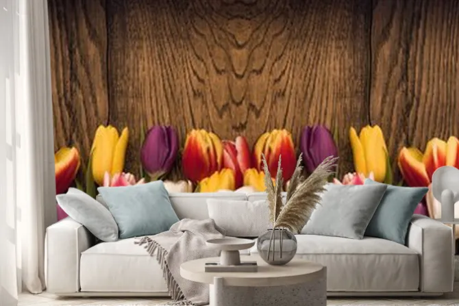 Naklejka: Wiosenne tulipany na tle drewnianych