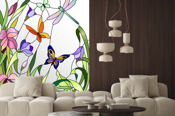 Naklejka: Witrażowe motyle i kwiaty na jasnym tle