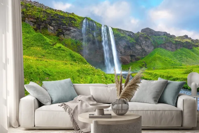 Naklejka: Woda przepływa przez szybkim strumieniem