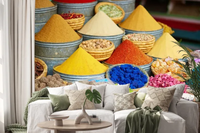 Naklejka: Wybór przypraw na rynku marokańskim