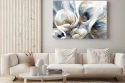 Obraz: Abstrakcja kwiatów w bieli złocie i odcieniach niebieskiego