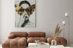 Obraz: Abstrakcyjny portret kobiety z motylem