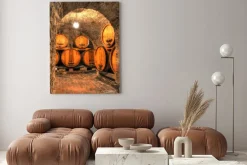 Obraz: Beczki wina w piwnicy