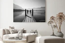 Obraz: Czarno-biały drewniany most