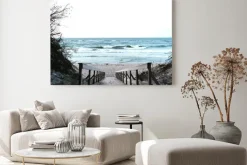 Obraz: Drewniany pomost prowadzący na plażę