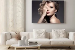 Obraz: Długie włosy kręcone