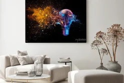 Obraz: Eksplozja żarówki