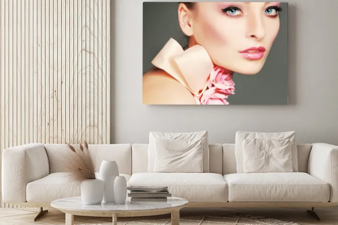 Obraz: Fashion girl portrait.accessorys.on szare tło