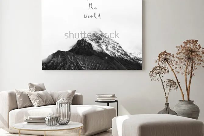 Obraz: Górski szczyt z napisami