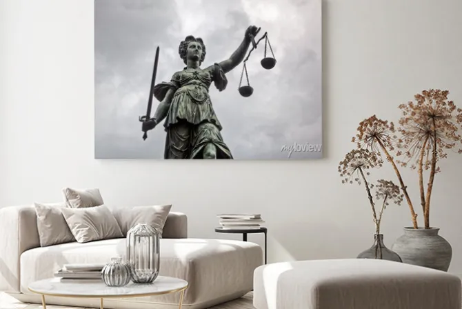 Obraz: Justitia statua w frankfurcie nad menem
