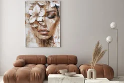 Obraz: Kobieta i kwiaty surrealistyczny portret