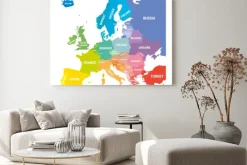 Obraz: Kolorowa mapa polityczna europy z nazwami państw