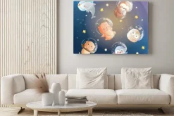 Obraz: Little cute animals wearing astronaut helmet