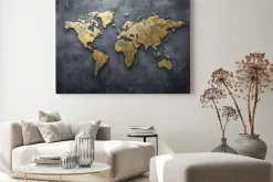 Obraz: Mapa świata na surowym betonowym tle nowoczesny styl