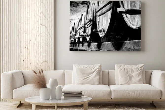 Obraz: Monochromatyczne drewniane beczki