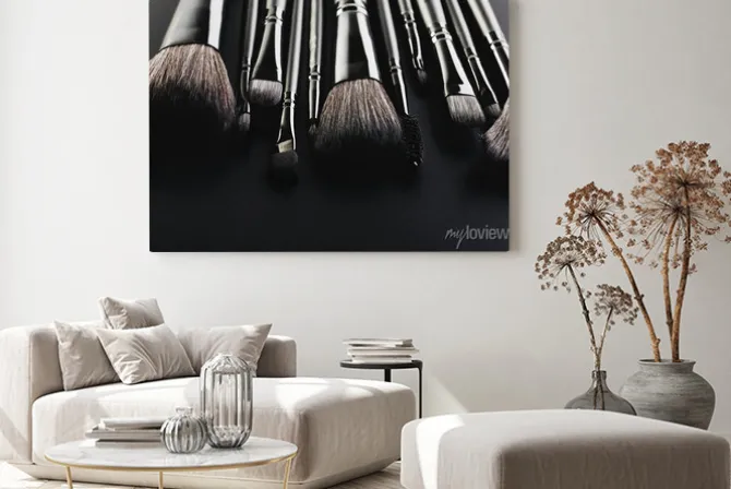 Obraz: Pędzle do makijażu zestaw bliska na czarnym tle poziomej, sp