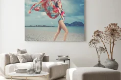 Obraz: Piękna kobieta na plaży