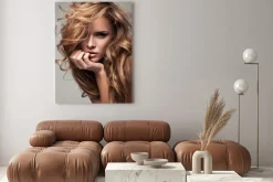 Obraz: Portret dziewczyny w blond włosach