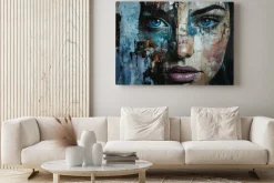 Obraz: Portret kobiety z niebieskimi oczami abstrakcja