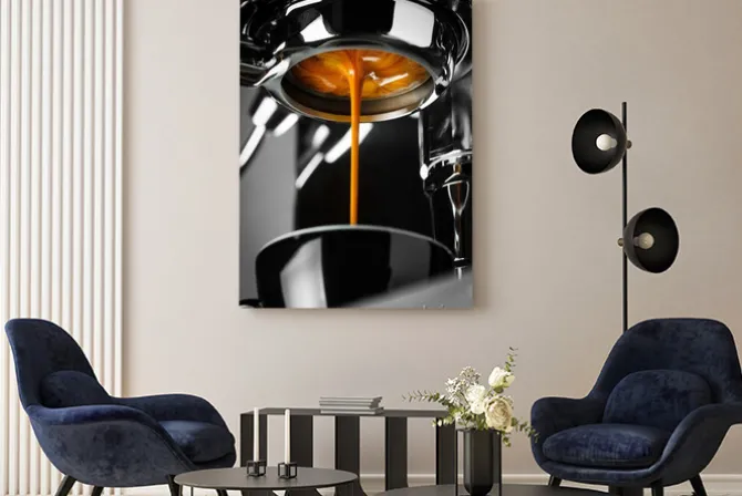 Obraz: Przygotowywanie espresso z ekspresu ciśnieniowego