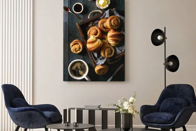 Obraz: Variety of homemade puff pastry buns cinnamon rolls and croissant