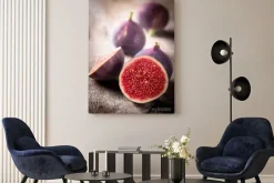 Obraz: Świeże figi na drewnianym stole