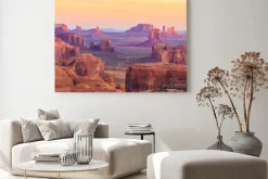 Obraz: Wschód słońca nad monument valley