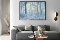 Plakat: Akwarelowy las z przebijającym się przez drzewa słońcem