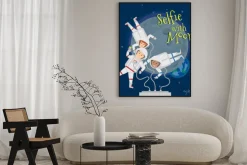 Plakat: Astronauci mężczyźni i kobiety w przestrzeni kosmicznej biorący