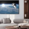 Plakat: Astronauta lub kosmonauta latania na ziemi - 3d render
