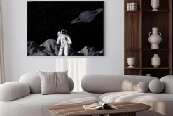 Plakat: Astronauta na powierzchni księżyca