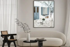 Plakat: Biały rower z niebieskimi kwiatami