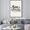 Plakat: Bon appetit napis na beżowym tle