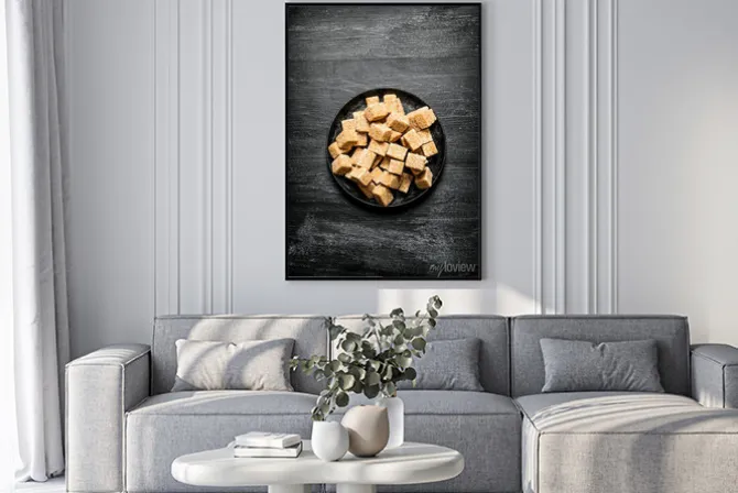 Plakat: Brązowy cukier trzcinowy na patelni.