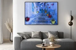 Plakat: Calles de la hermosa ciudad azul de chefchaouen, maroko