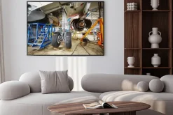 Plakat: Chassis of the airplane under heavy maintenance