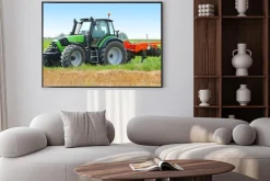 Plakat: Ciągnik na polu