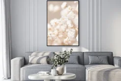 Plakat: Delikatne białe kwiaty w stylu boho