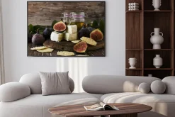 Plakat: Figi z serem i miodem, selektywne focus