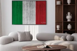 Plakat: Flaga włochy na starym tle drewna