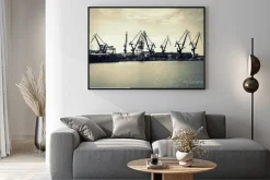 Plakat: Gdańska stocznia z dźwigami