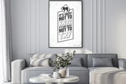 Plakat: Inspirujący cytat w ramce na tle grungy. ilustracji wektorowych.