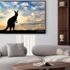 Plakat: Kangaroo sylwetka na tle nieba